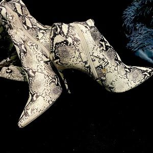 Barley wore like knew